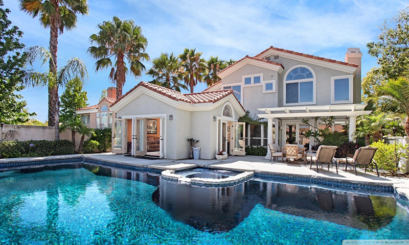 Luxury Mansion